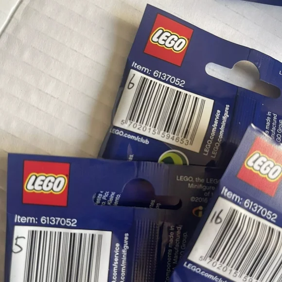 LEGO DISNEY Series 1 Collectible Minifigures 71012 - Complete Set of 18 (SEALED)